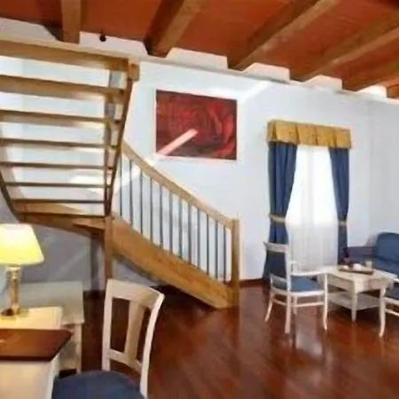 Gabarda Hotel